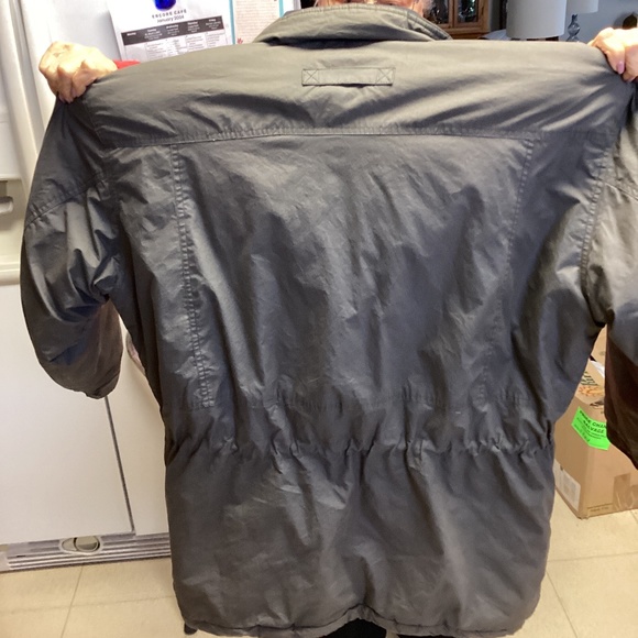 Men’s winter coat - Picture 4 of 4